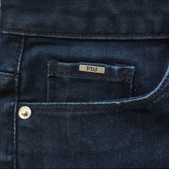 FDJ Olivia Dark-Wash High-rise Straight-Leg Jeans - Picture 7 of 9